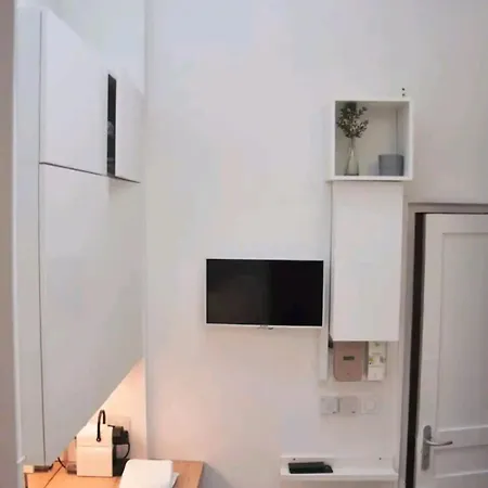 Coeur De Notre Dame Equipe Type Dernier Etage Ascenseur Climatisation Apartment